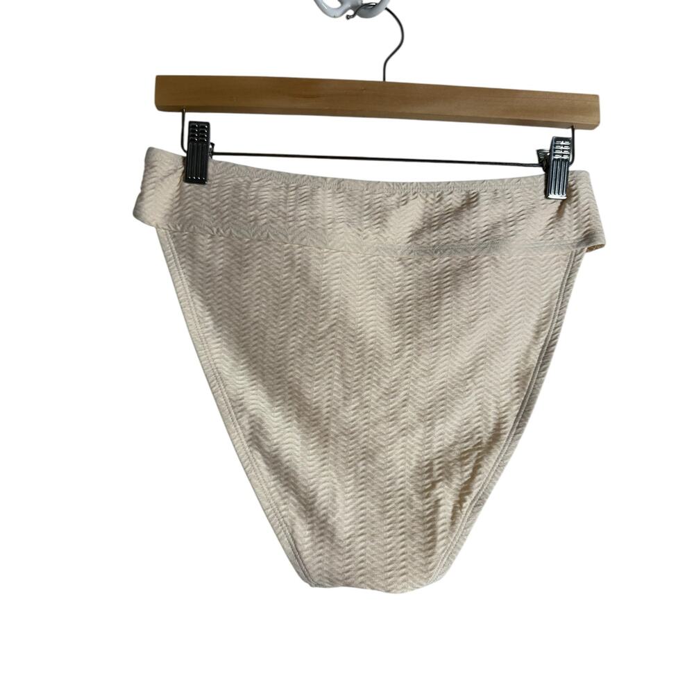Sanctuary Cream Ribbed Two Piece Underwire Bikini Set Size Large - Picture 13 of 14